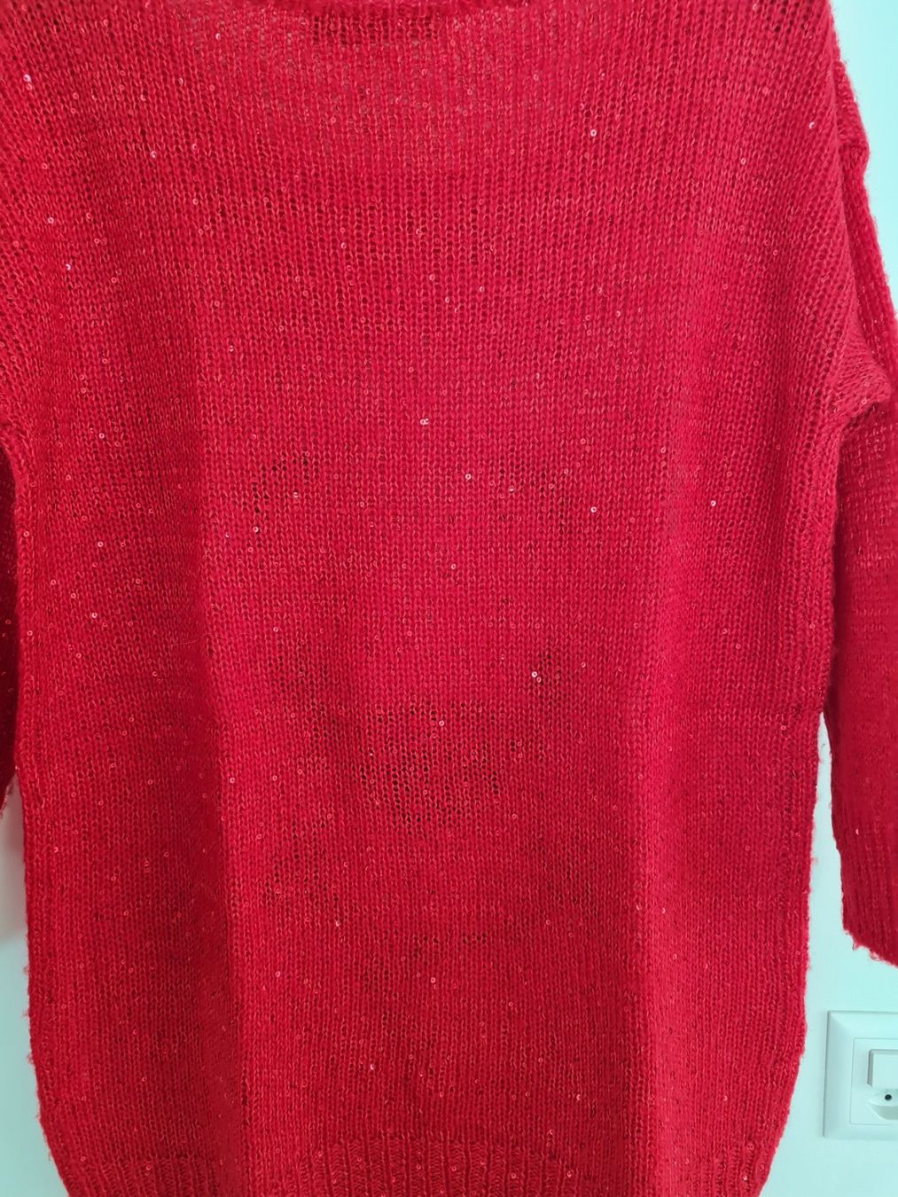 Pullover & Sweatshirts: WINNI PUUH DAMEN PULLOVER GR.M/L ROT MIT PAILLETTEN – Gebraucht aus Steg im Tösstal von goldlionfree 3