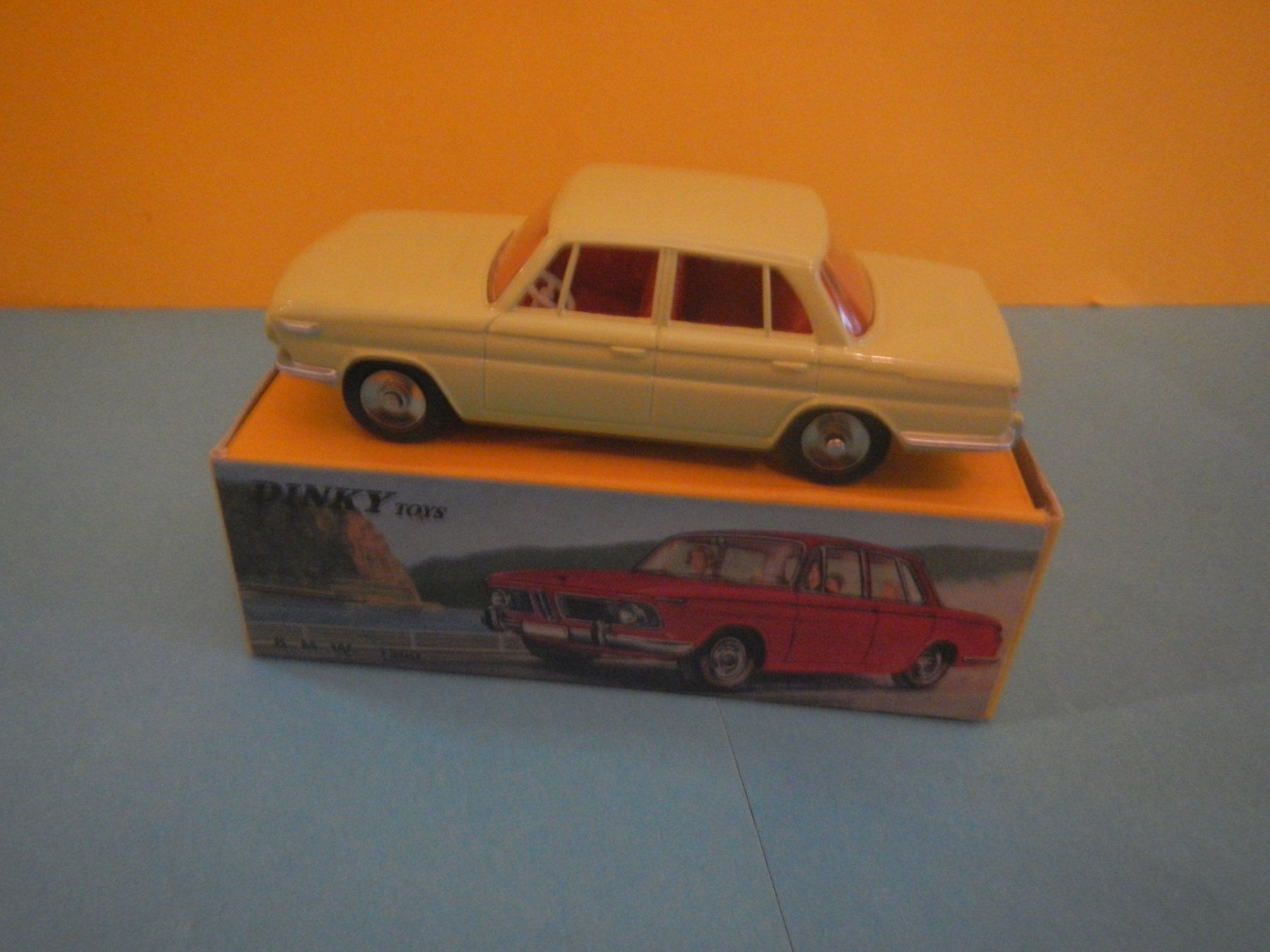 BMW Modellini d'auto: BMW 1500 Dinky Atlas 1:43 – Usato da Domdidier venduto da Bimbo57