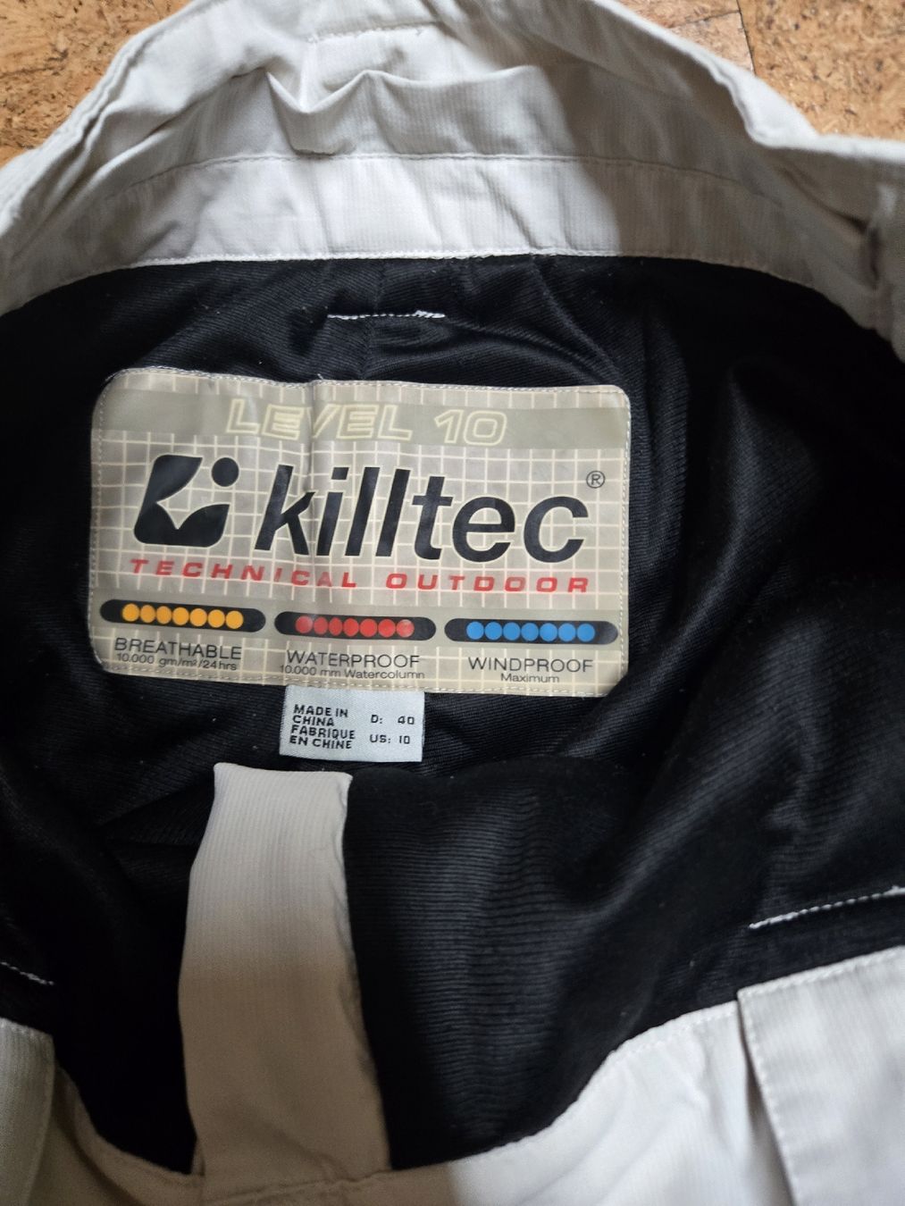 Killtec Hosen: Killtec Skihose weiss Grösse 40 gebrauchter Zustand – Gebraucht aus Uttigen von Lami0608 3