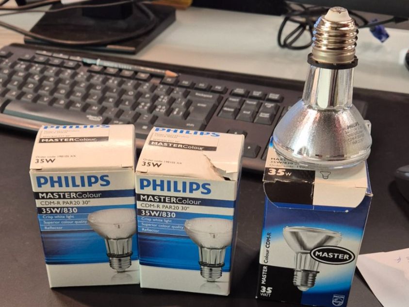 PHILIPS MASTERColour CDR-M PAR20 35W 830 PHILIPS飛利浦CDM-R 35W