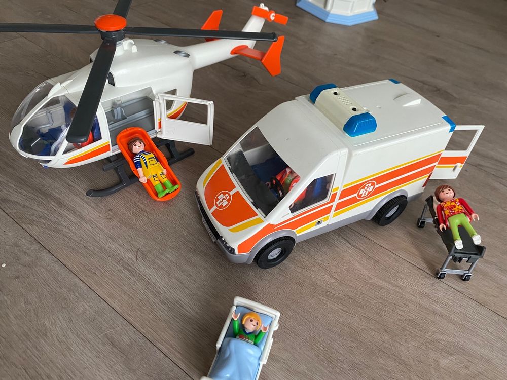 Playmobil Krankenauto&Helikopter Kaufen auf Ricardo