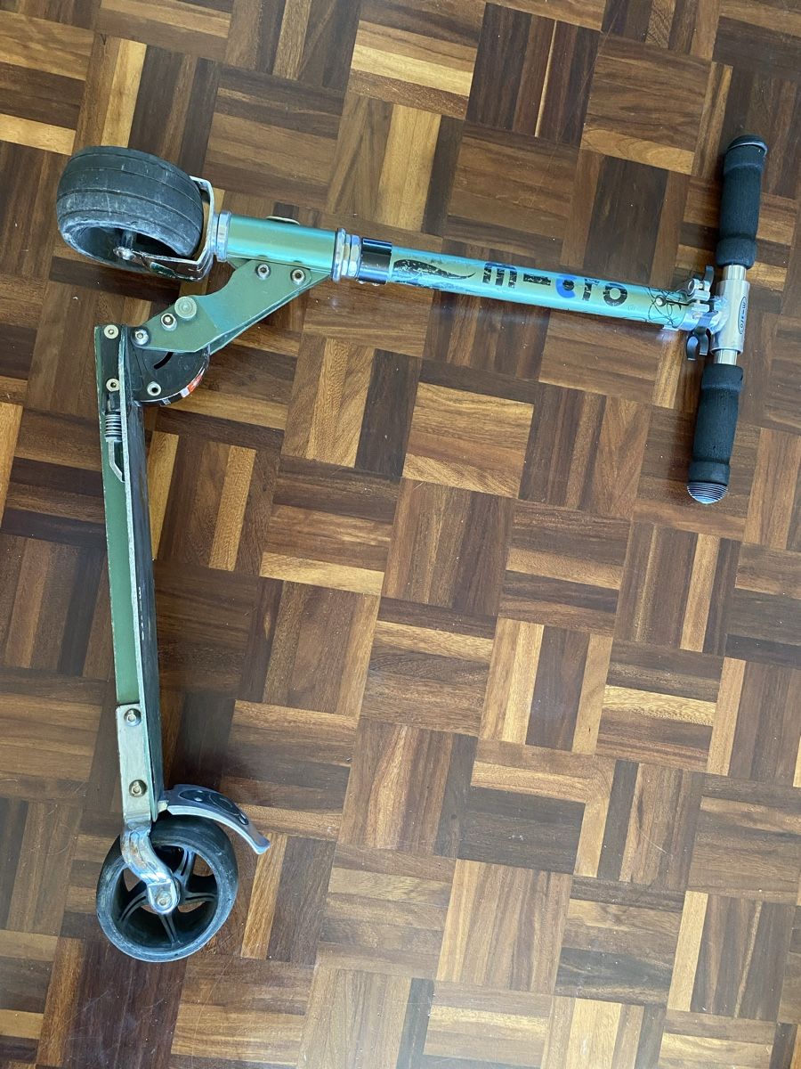 Micro Kickboard: Micro Scooter / Kickboard – Usato da Männedorf venduto da Sandrina8 1