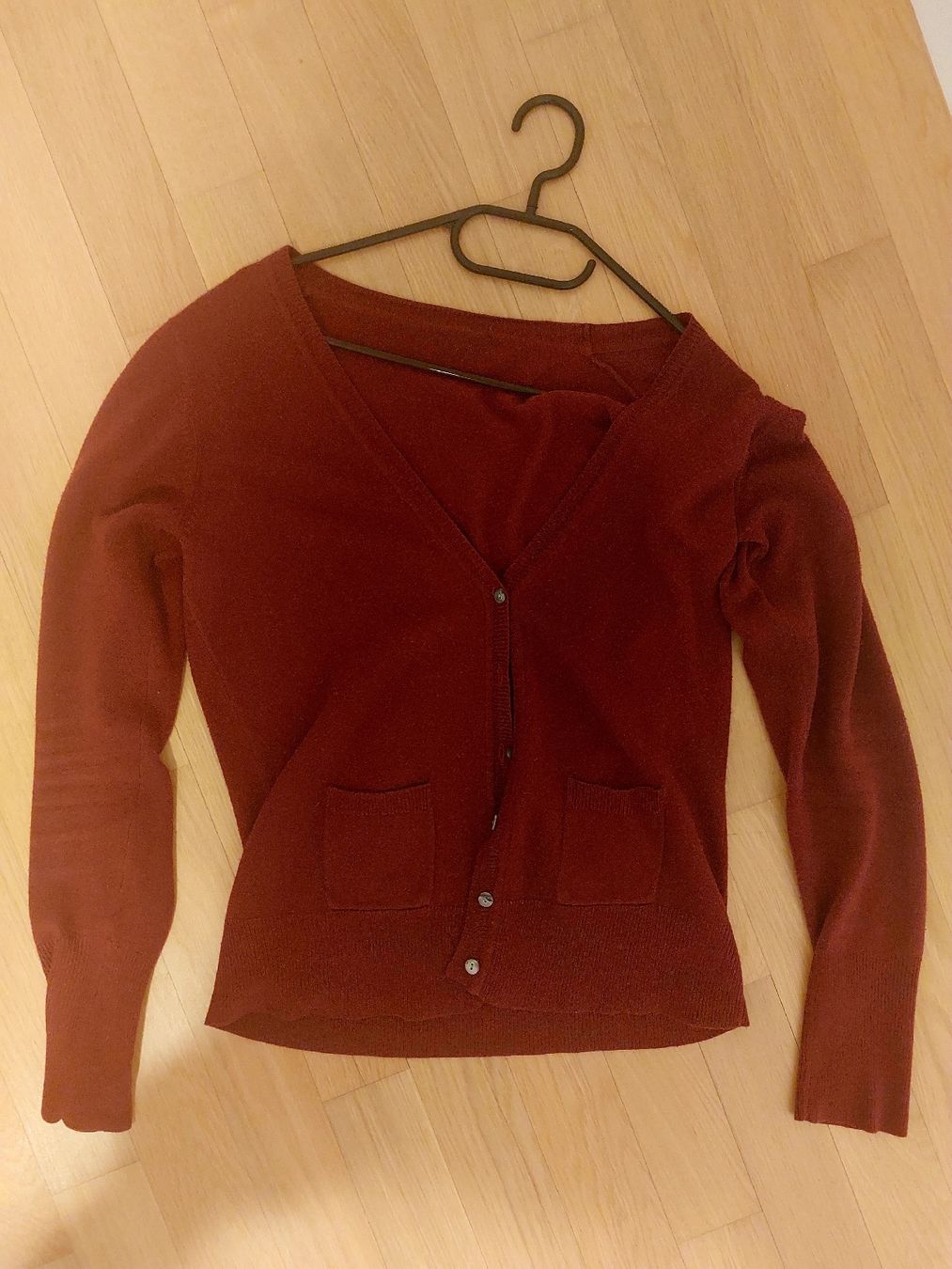 Giacche: Strickjacke beery, Gr. S – Usato da Schinznach-Dorf venduto da Daniela-andrea