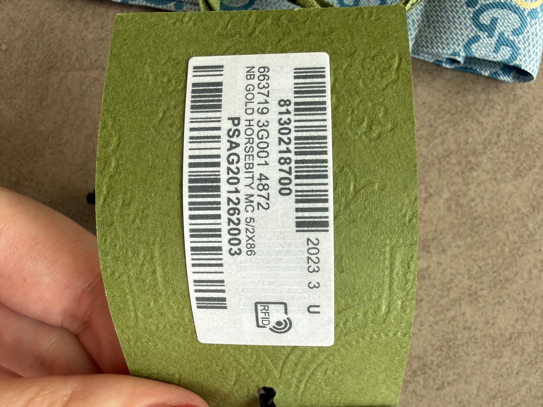 Gucci Foulard & Sciarpe: Gucci Seiden Twilly hellblau Horsebit Motiv – Usato da Meggen venduto da nat_z89l 3