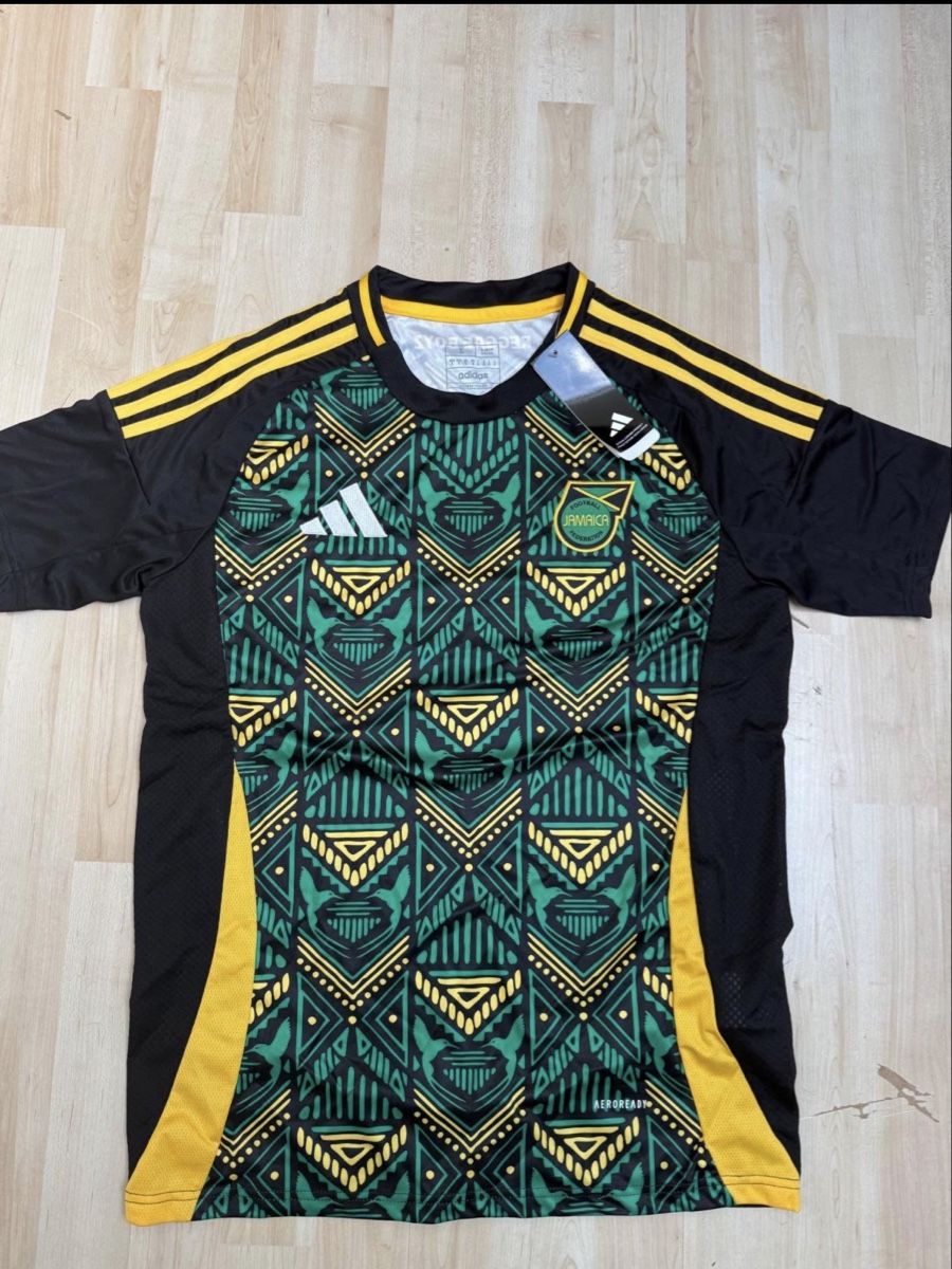Adidas Leibchen & Hosen: Maillot Jamaïque  – Neu (gemäss Beschreibung) aus Muraz (Collombey) von mon_kfs5