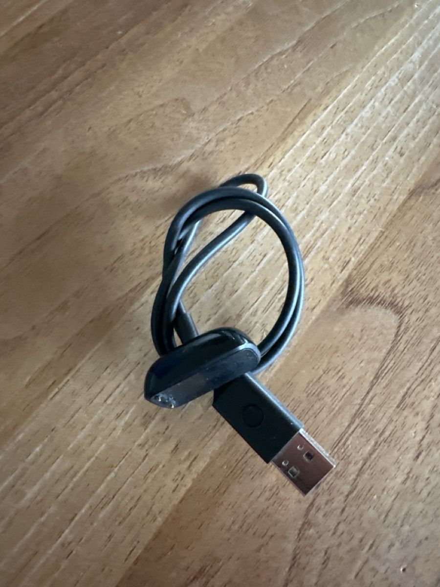 Fitbit Câbles: Fitbit Ladekabel  – D'occasion à Auslikon par Kaede4