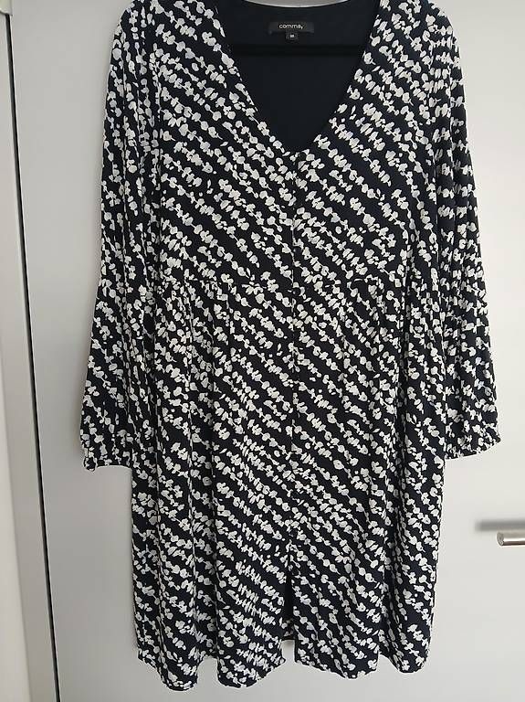 Vestiti: Kleid von comma – Usato da Flawil venduto da August023