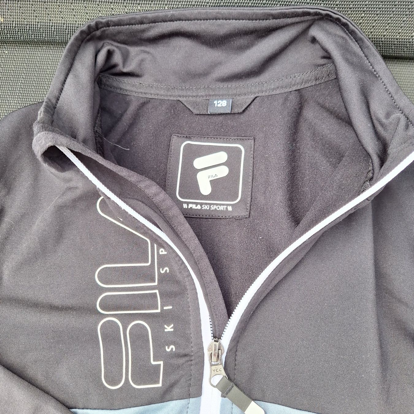 Fila Jacken: Fila Übergangs / Sportjacke, Gr. 128, – Gebraucht aus Hettenschwil von Schneuggi2 4