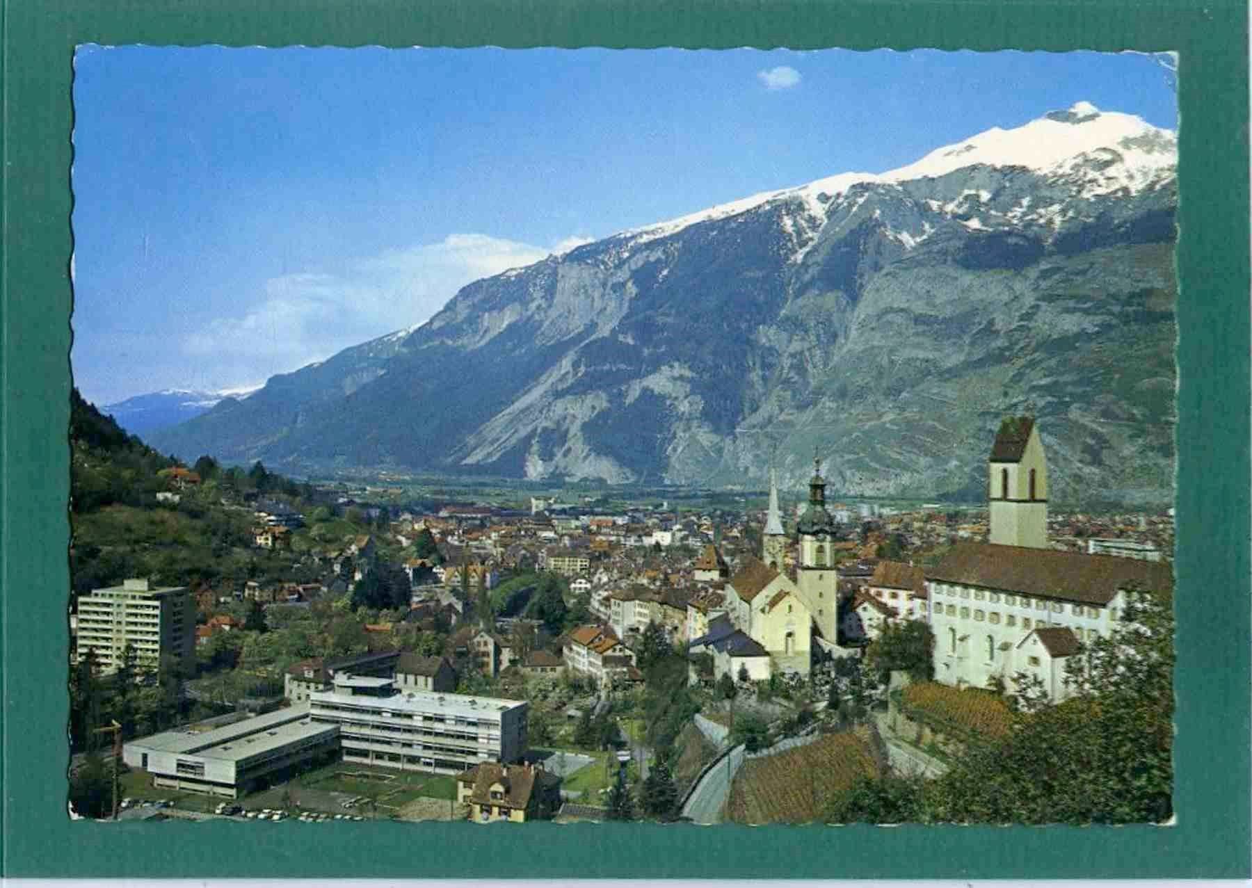 Cartoline postali: Chur, Hof mit Calanda, 1972, gelaufen, Grossformat – Usato da Sargans venduto da Hausi1951