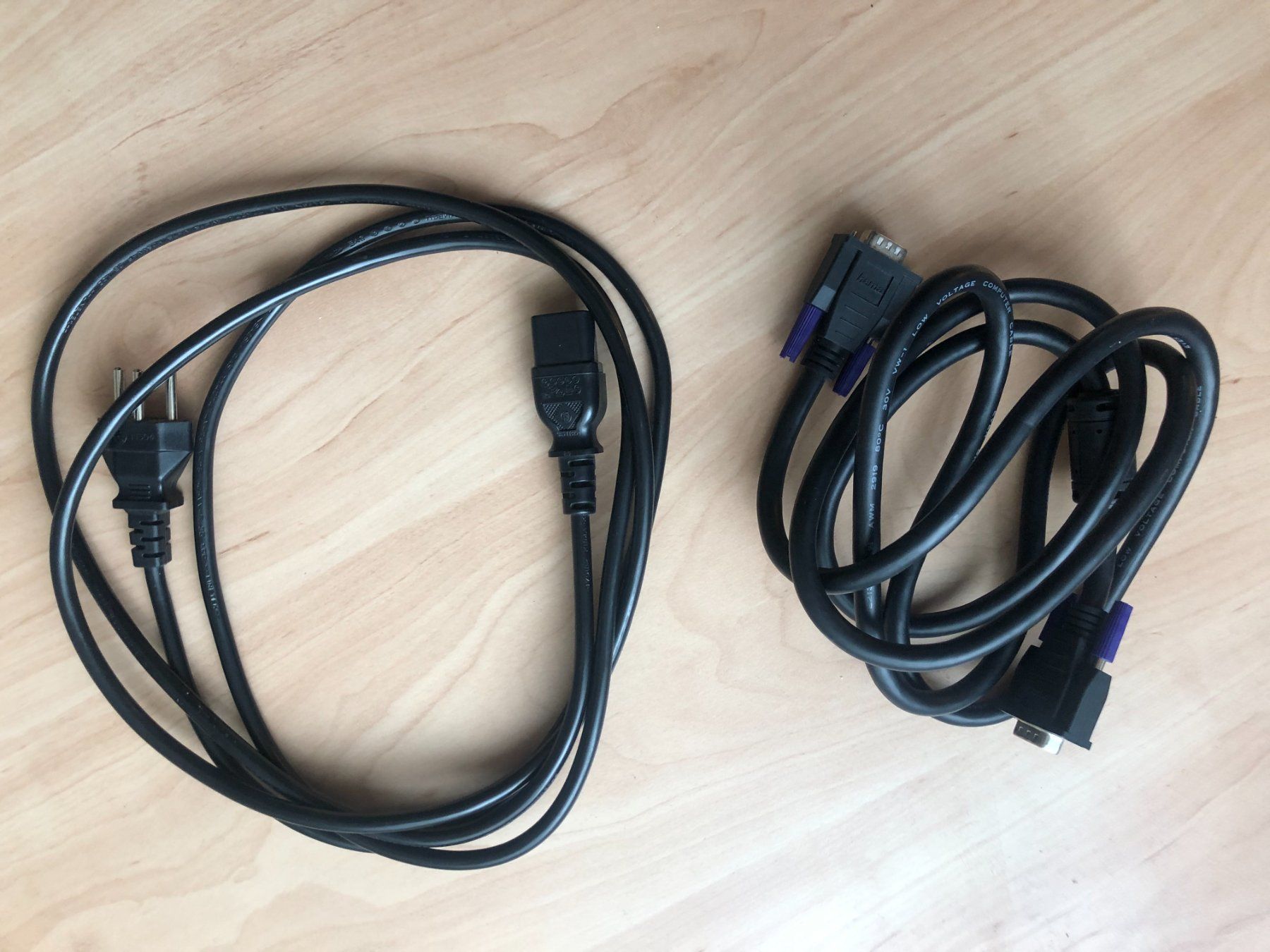 Sony Proiettori: Beamer Sony VPL-X600E – Usato da Wetzikon ZH venduto da d.Artagnan 6