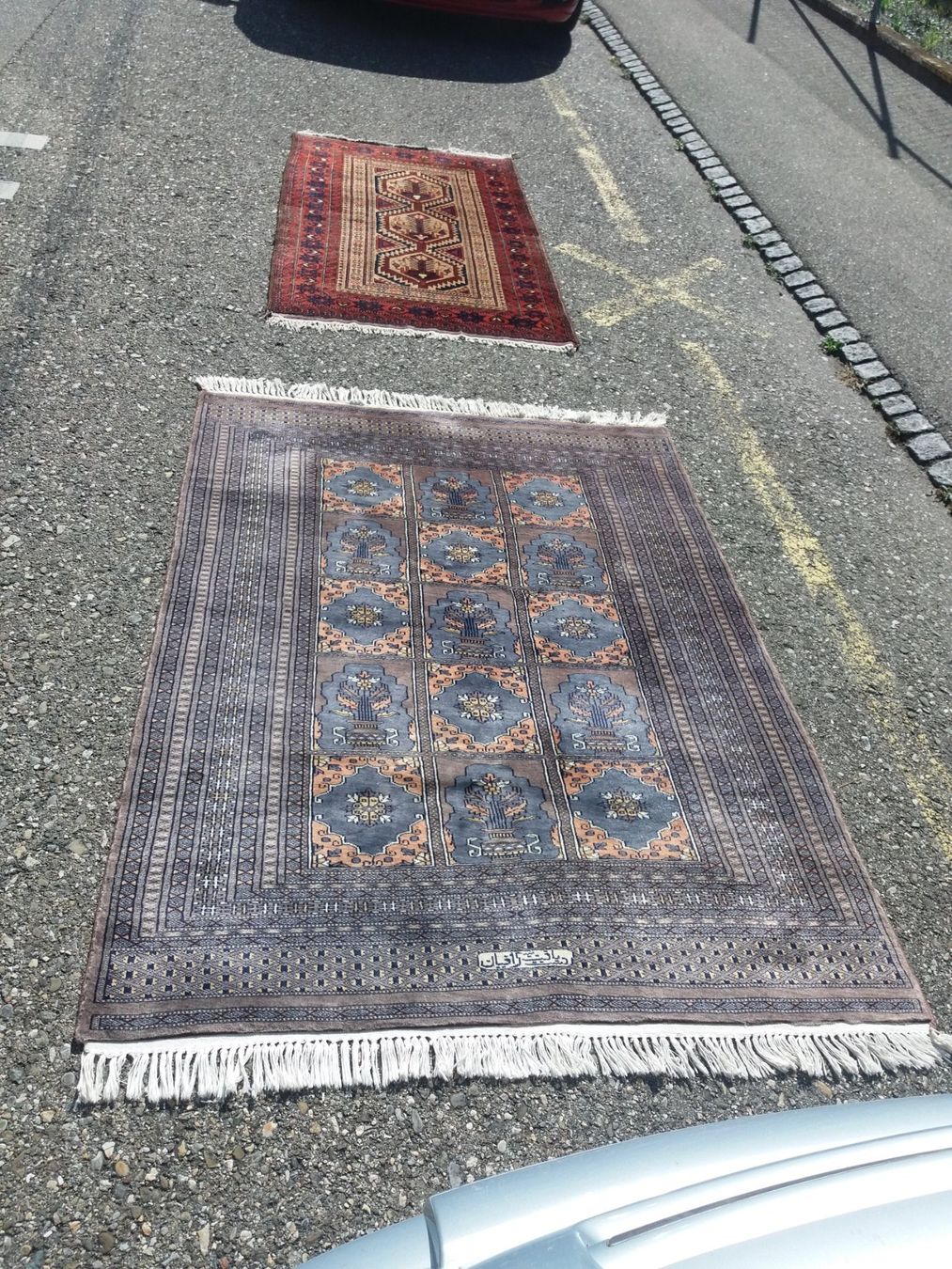 Tappeti: Orientteppich mit Signatur, 195 x 129cm – Usato da Herzogenbuchsee venduto da all-around 9