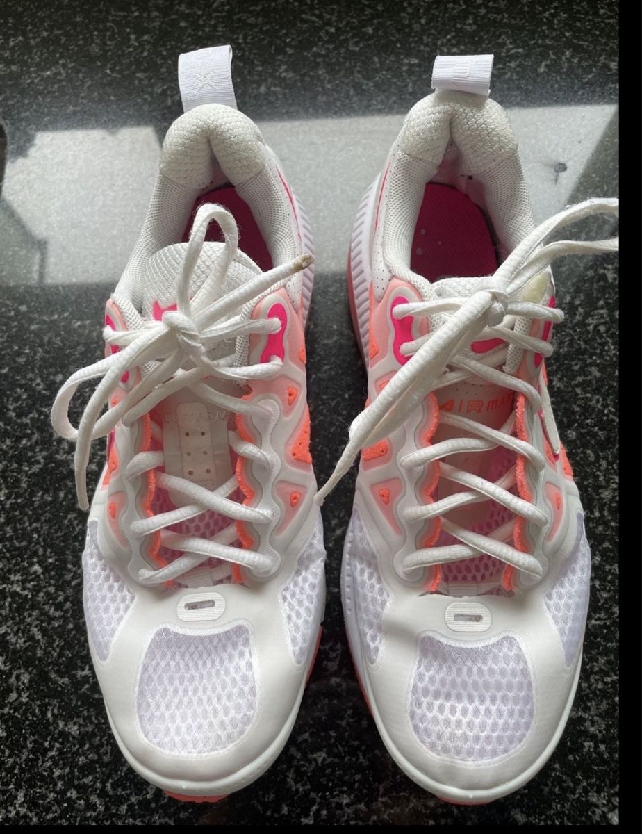 Nike Chaussures femmes: Nike 38,8 – D'occasion à Winterthur par EasyRS