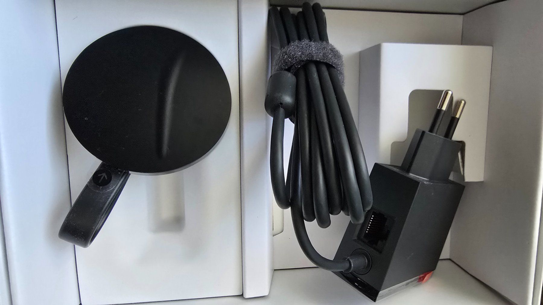 Google Sistemi audio & multimediali: Google Chromecast Ultra 4K  Neu – Nuovo (secondo la descrizione) da Weinfelden venduto da albeatrix