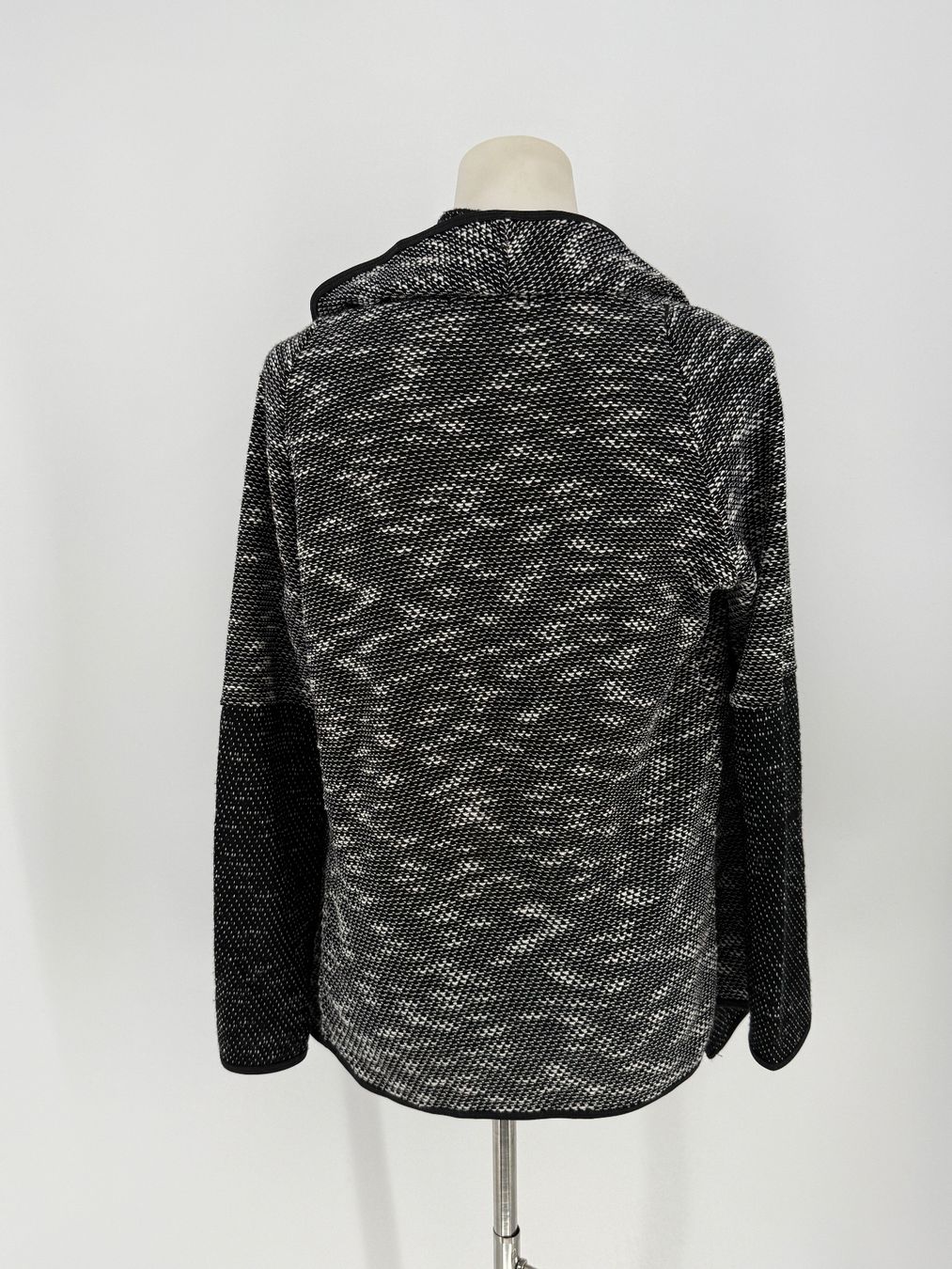 Maglioni & Felpe: Strickjacke Gr. S/M von Ragazza – Usato da Auenstein venduto da moin. 2