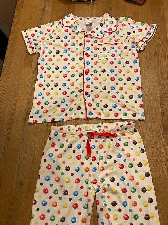 Negligees & Pigiami: M&Ms Pyjama Grösse M – Usato da Thun venduto da Globi55