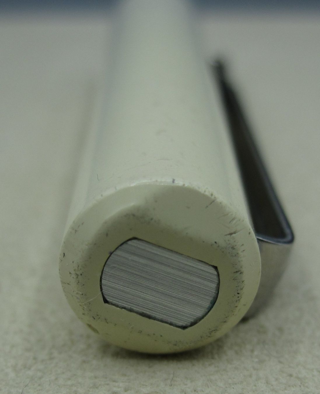 Parker Penna & Evidenziatori: Stylo Roller PARKER Vector Blanc polaire – Usato da Nyon venduto da WHTF 3