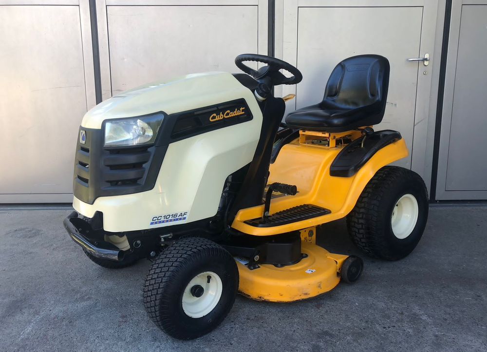 Aufsitzrasenmäher Cub Cadet, frisch revidiert Kaufen auf Ricardo