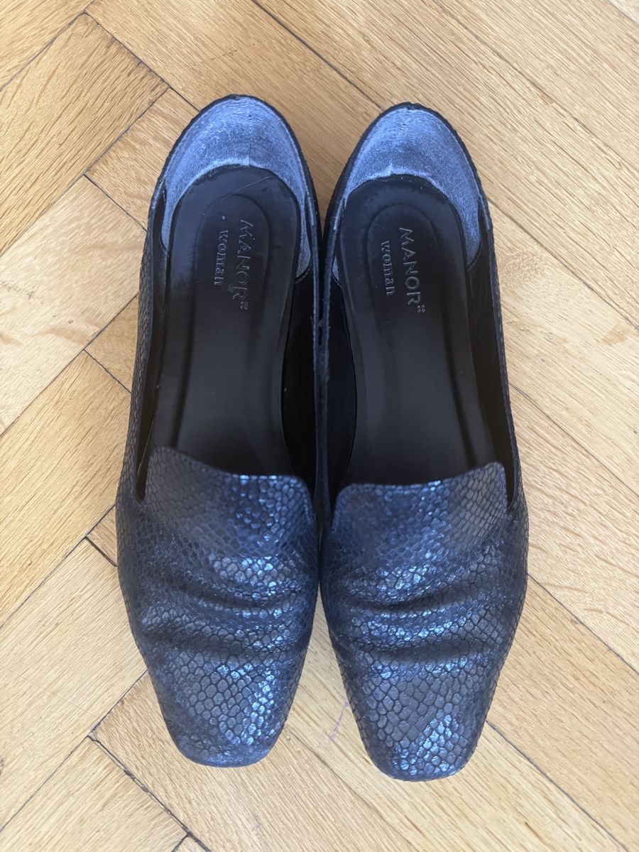 Scarpe da donna: Chaussures / Mocassins noirs Manor T.41 cuir python serpent – Usato da Lausanne venduto da Stephaniesdressing 1