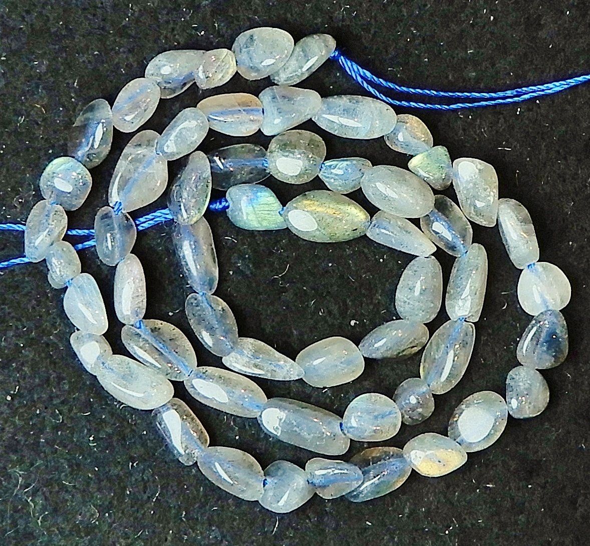 Catenine: 1 Strang tolle Labradorit Free Form Perlen – Usato da Müllheim Dorf venduto da GUENI01