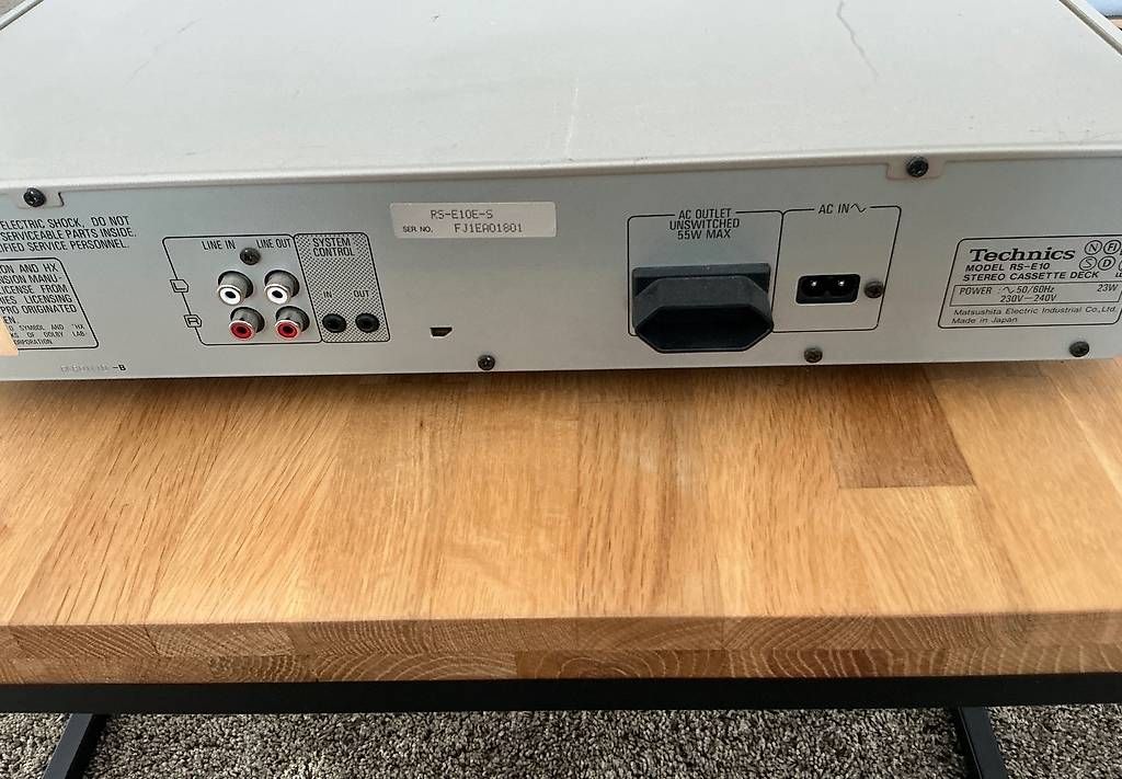 Technics Registratori: Technics RS-E10 Kassettendeck – Usato da Wil SG venduto da Saintch 2