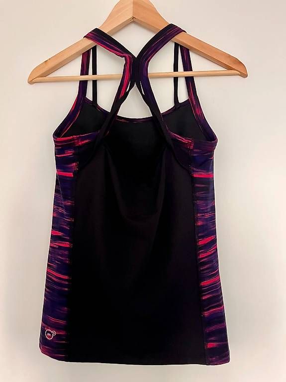 Puma Top: Puma Sport-Top, Gr. 38 – Usato da Herrliberg venduto da Kat_s2dn 1