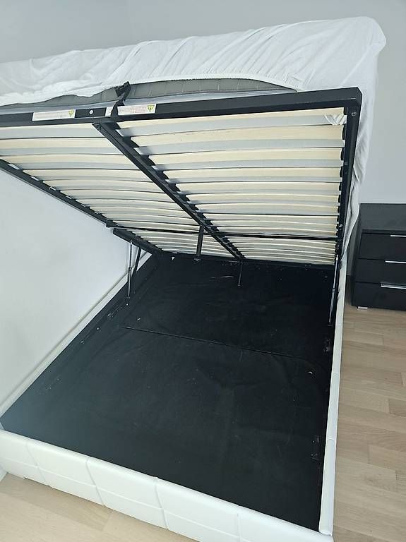 Betten: Klappbett mit Matratze – Gebraucht aus Aarau von PanicInTheKernel 1