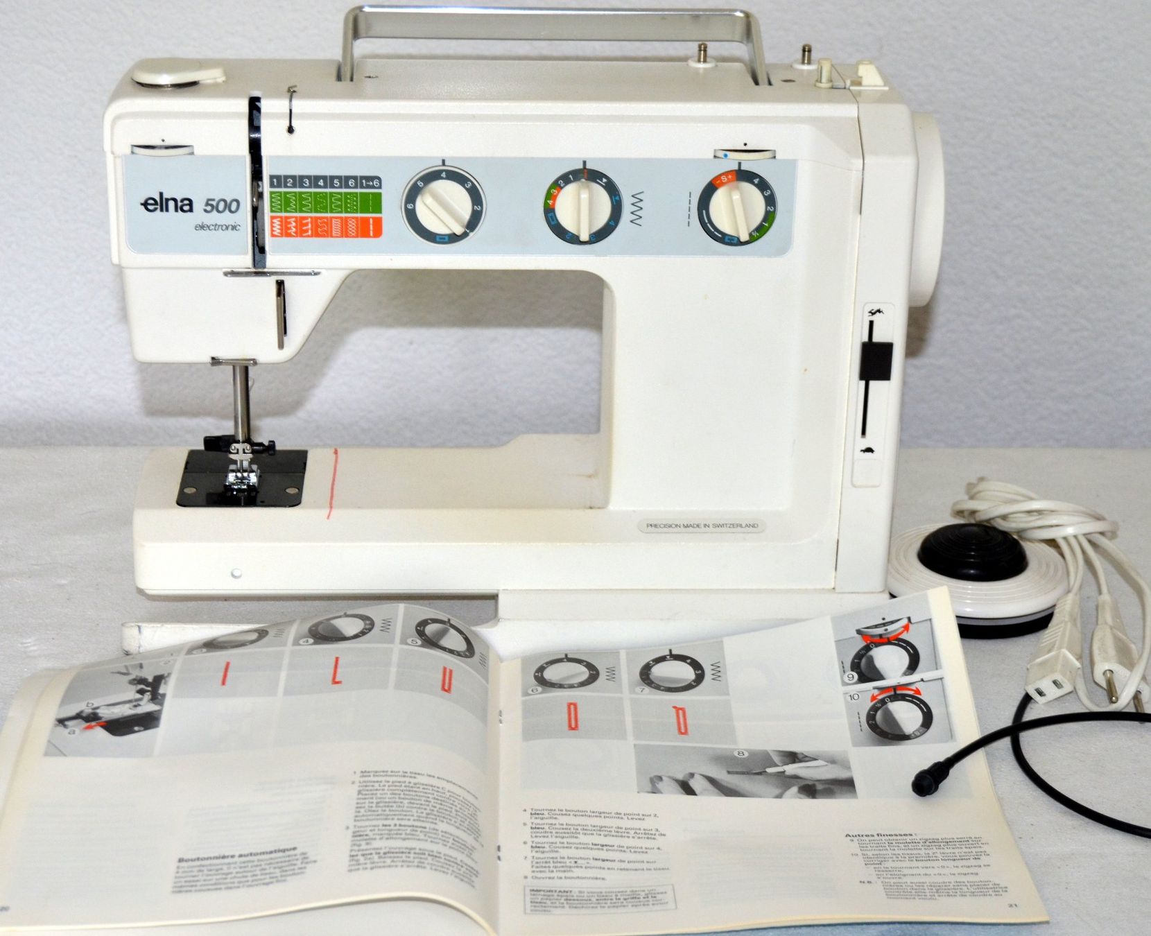 Elna Macchine da cucire: Elna 500 electronic Nähmaschine / Machine à coudre – Usato da Collonges venduto da arashee