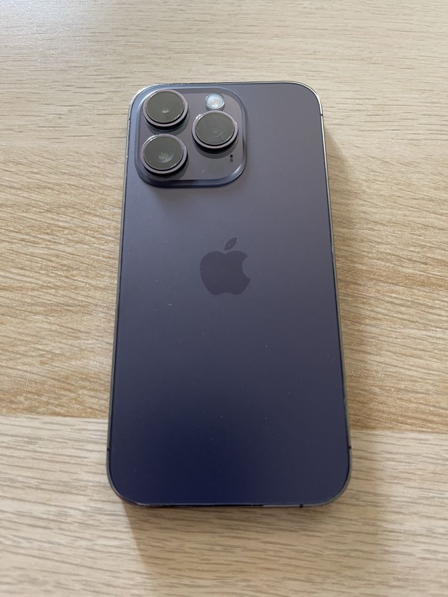 Apple Telefoni cellulari / Smartphones: IPhone 14 Pro 256gb 89% – Usato da Biel/Bienne venduto da ham_wf9n