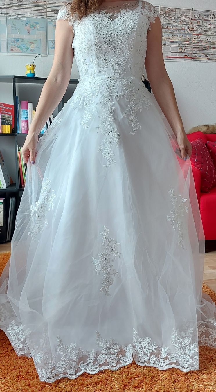 Vestiti: Hochzeitskleid – Nuovo (secondo la descrizione) da Oensingen venduto da acl_62hq
