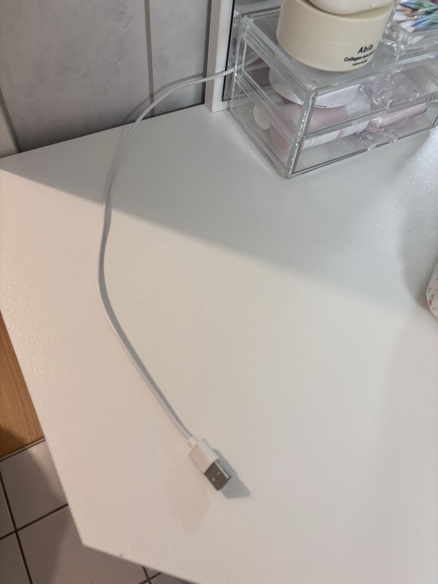 Schminktische: White Corner Make-up Table with LED – Gebraucht aus Boll von stellabee 6