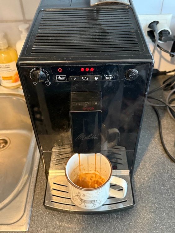 Machine à café Melitta Caffeo Solo (Défectueux) à Monthey pour CHF 9 — free download