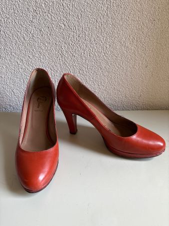 Klassische Pumps gr 39