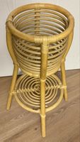 Vintage Pflanzenständer aus Rattan Bambus