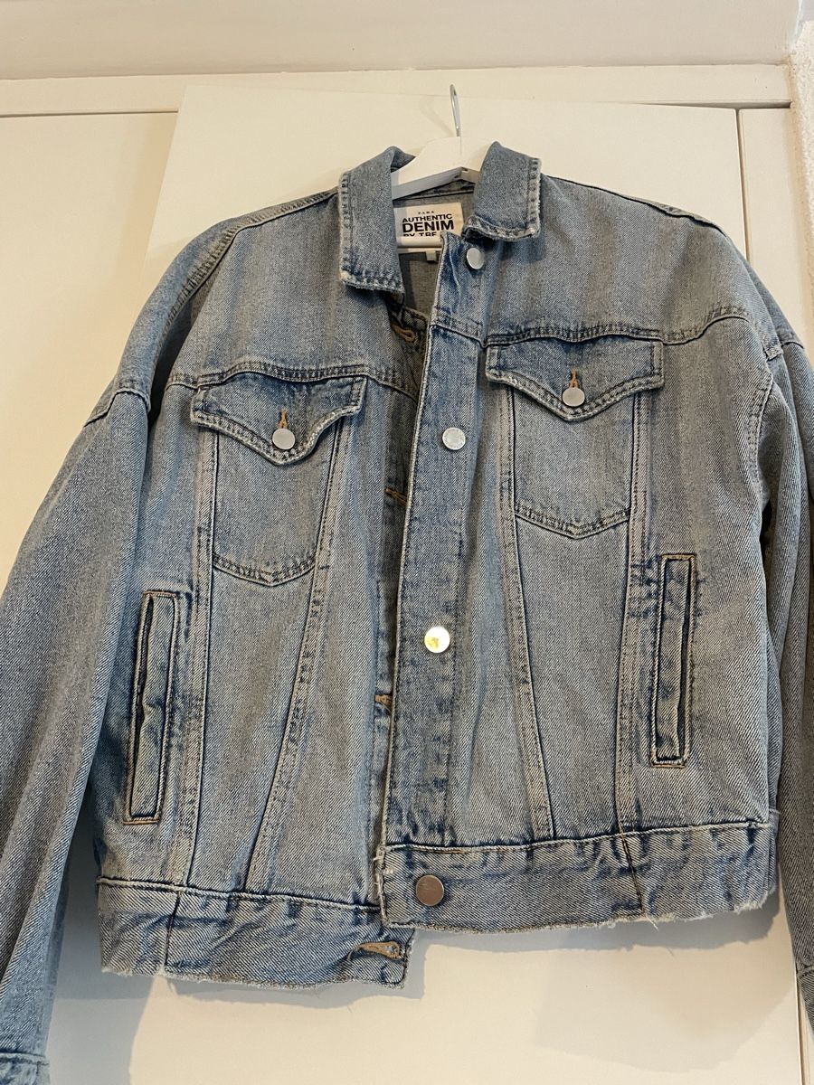 Zara Giacche: Denim Jacket – Usato da Roche VD venduto da closetcleanse 1