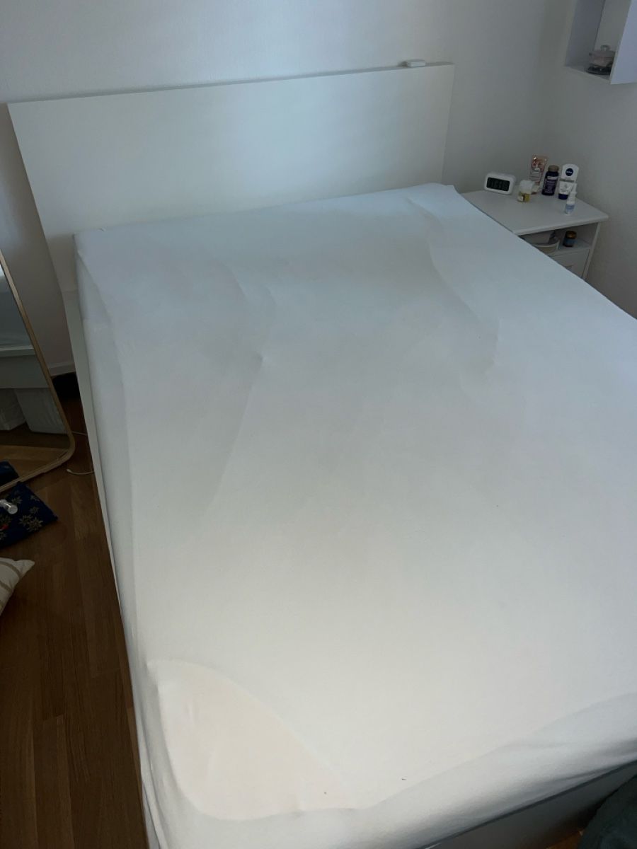 Ikea Betten: IKEA Bett 140x200 – Neu (gemäss Beschreibung) aus Bern von Steini_10 5
