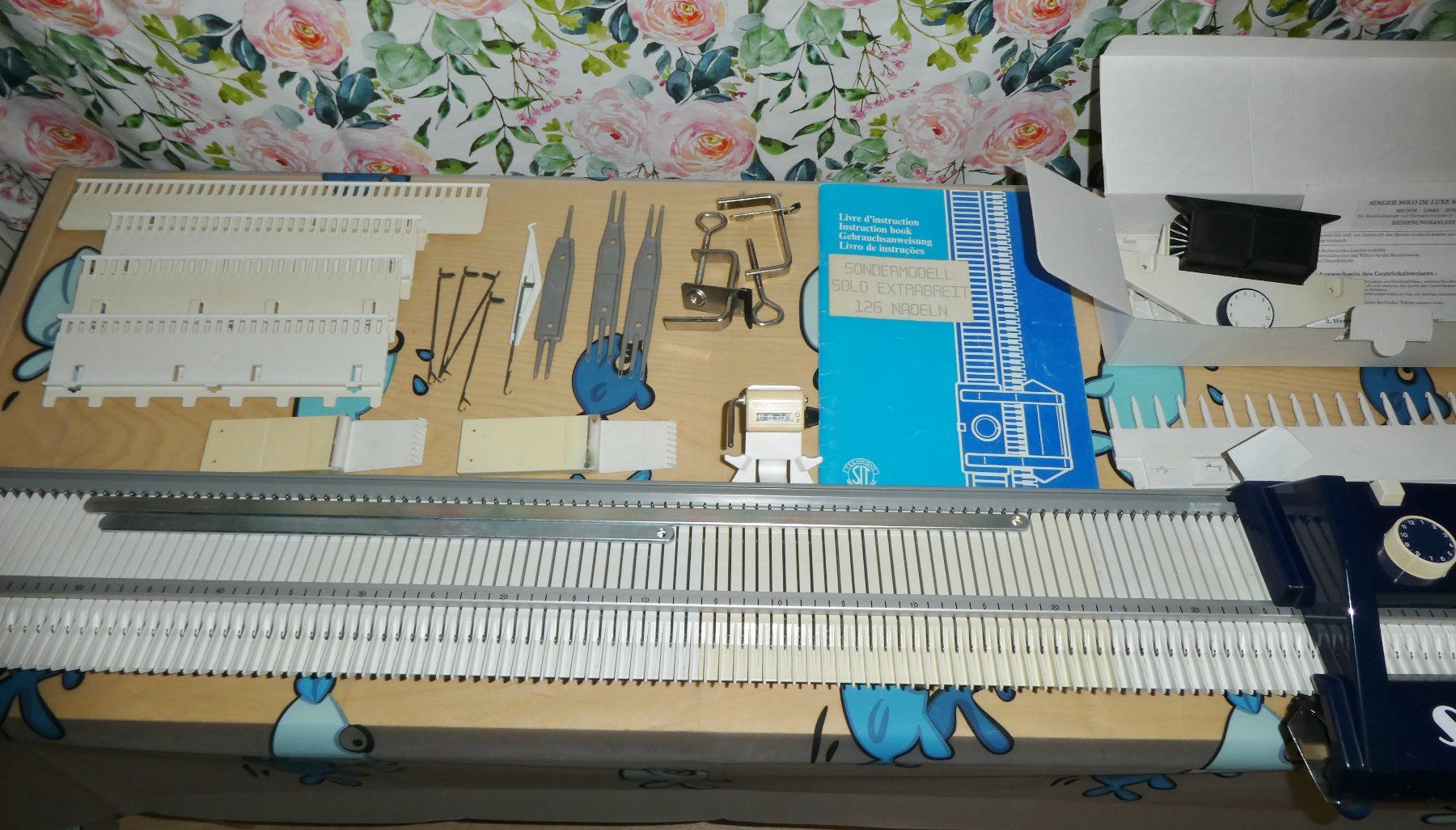 Tutte le macchine: Strickmaschine Singer Solo 126 – Usato da Siebnen venduto da Ra-la-ra-ol