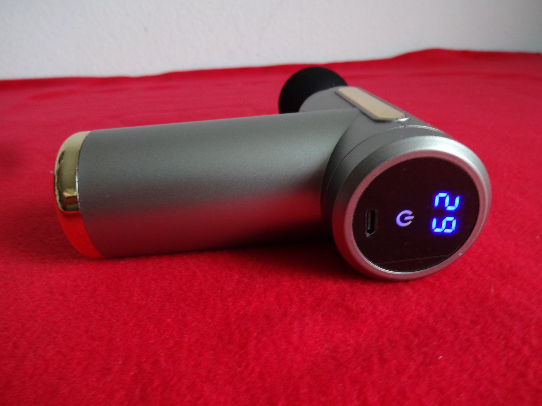 Dispositivi per massaggi: Massagepistole / Massage GUN - Neu – Nuovo (secondo la descrizione) da Bronschhofen venduto da Xena37 4