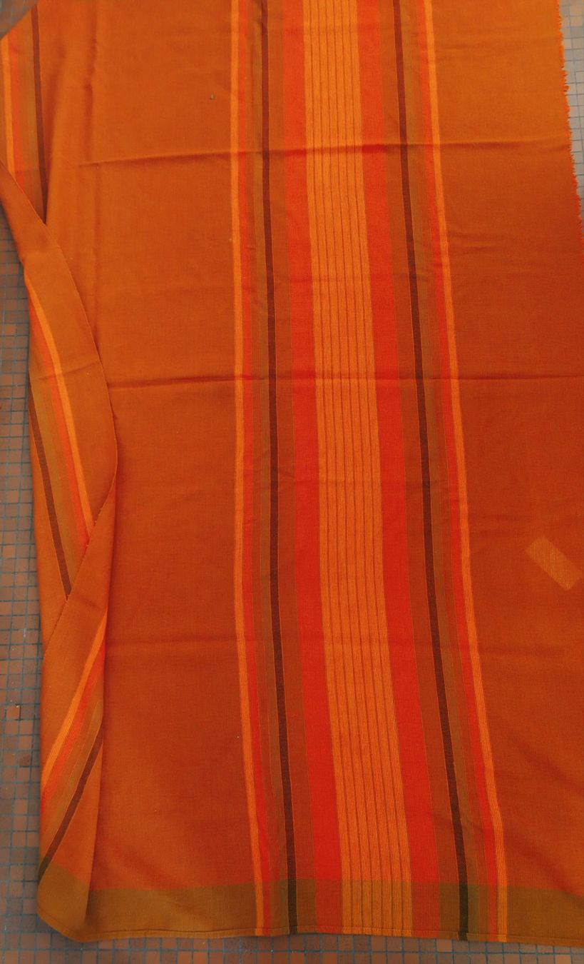 Sonstige Tischwäsche: Tischtuch orange/rostbraun 150x97 cm – Gebraucht aus Chezard St-Martin von Loucail 1