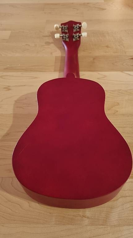 Musikinstrumente: Ukulele hellbraun rot guter Zustand – Neu und originalverpackt aus Zug von ram_n27t 1