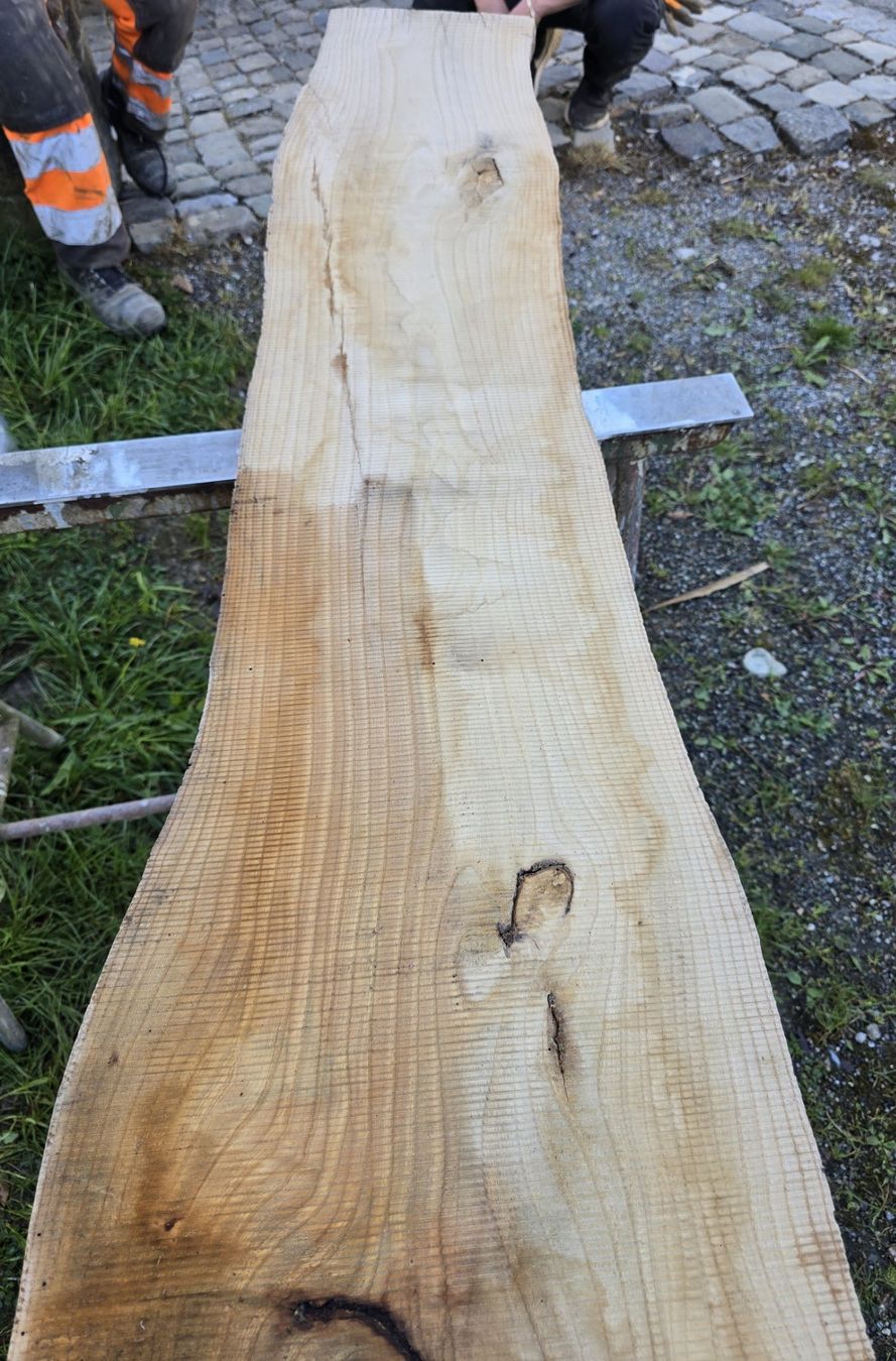 Holzartikel: Altes Holzbrett  – Gebraucht aus Rorschacherberg von snOOpydOg11 3