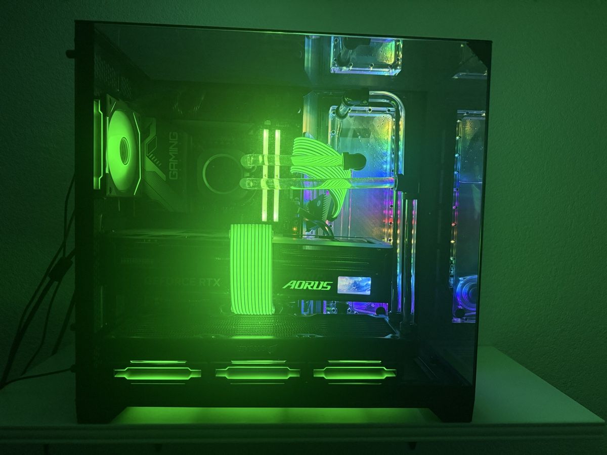 PC: Gaming Rechner High end – Usato da Arnegg venduto da mom_d7sr 3