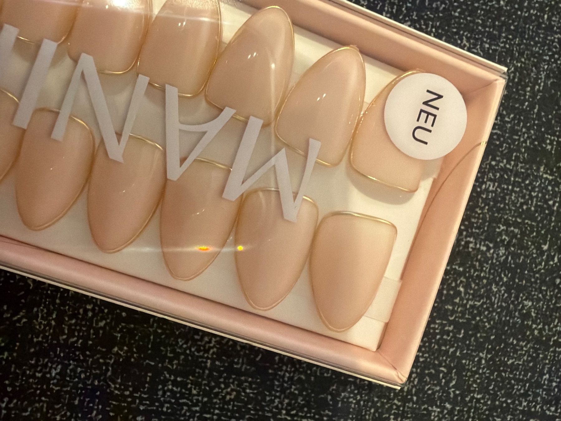 Unghie finte: Maniko Nails - Soft Gel Press Ons – Nuovo e nell'imballaggio originale da Forch venduto da Strawberry_JvN 2