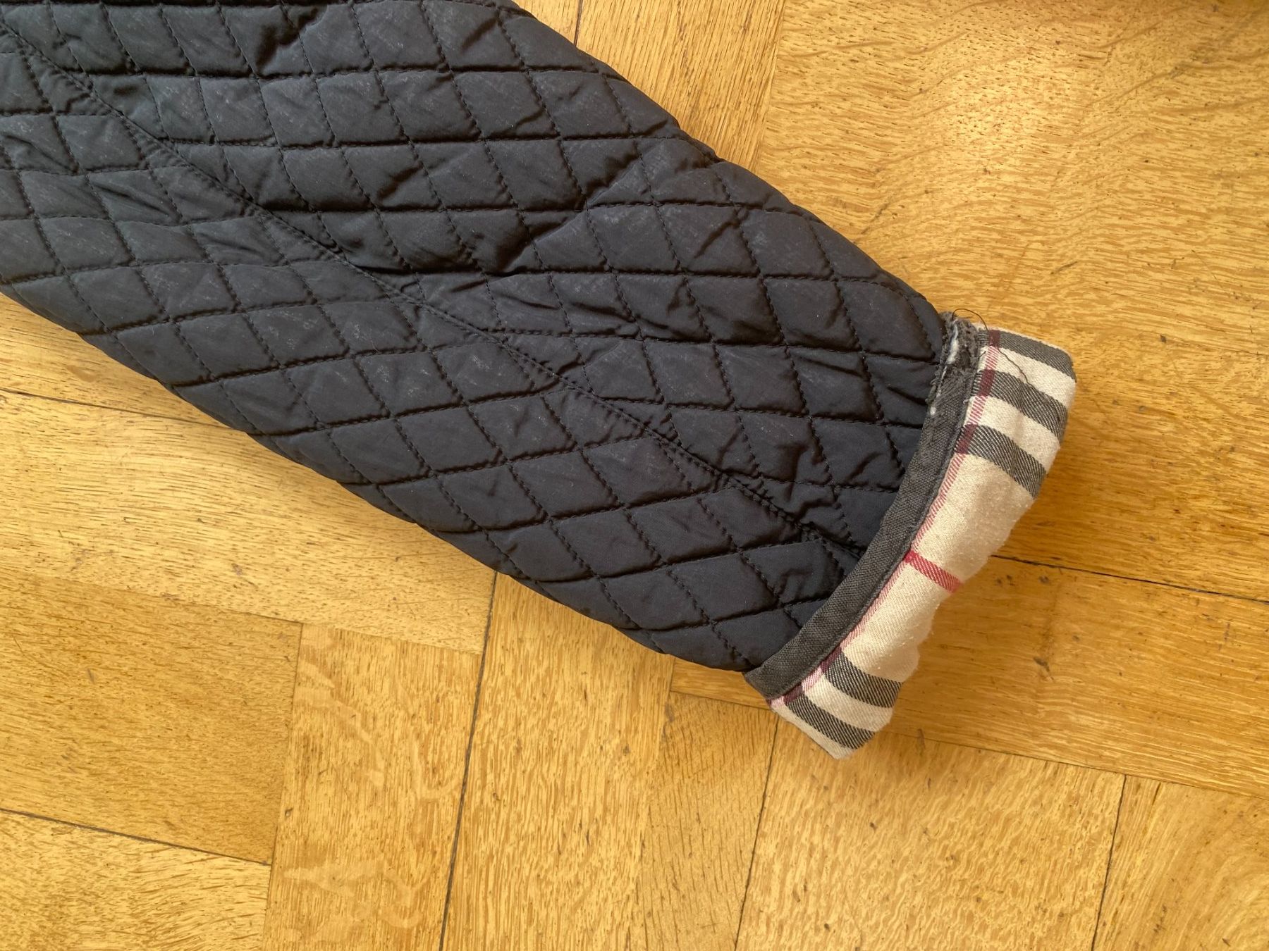 Burberry Giacche: BURBERRY GESTEPPTE JACKE NAVY – Usato da Zürich venduto da ilj_b22t 5