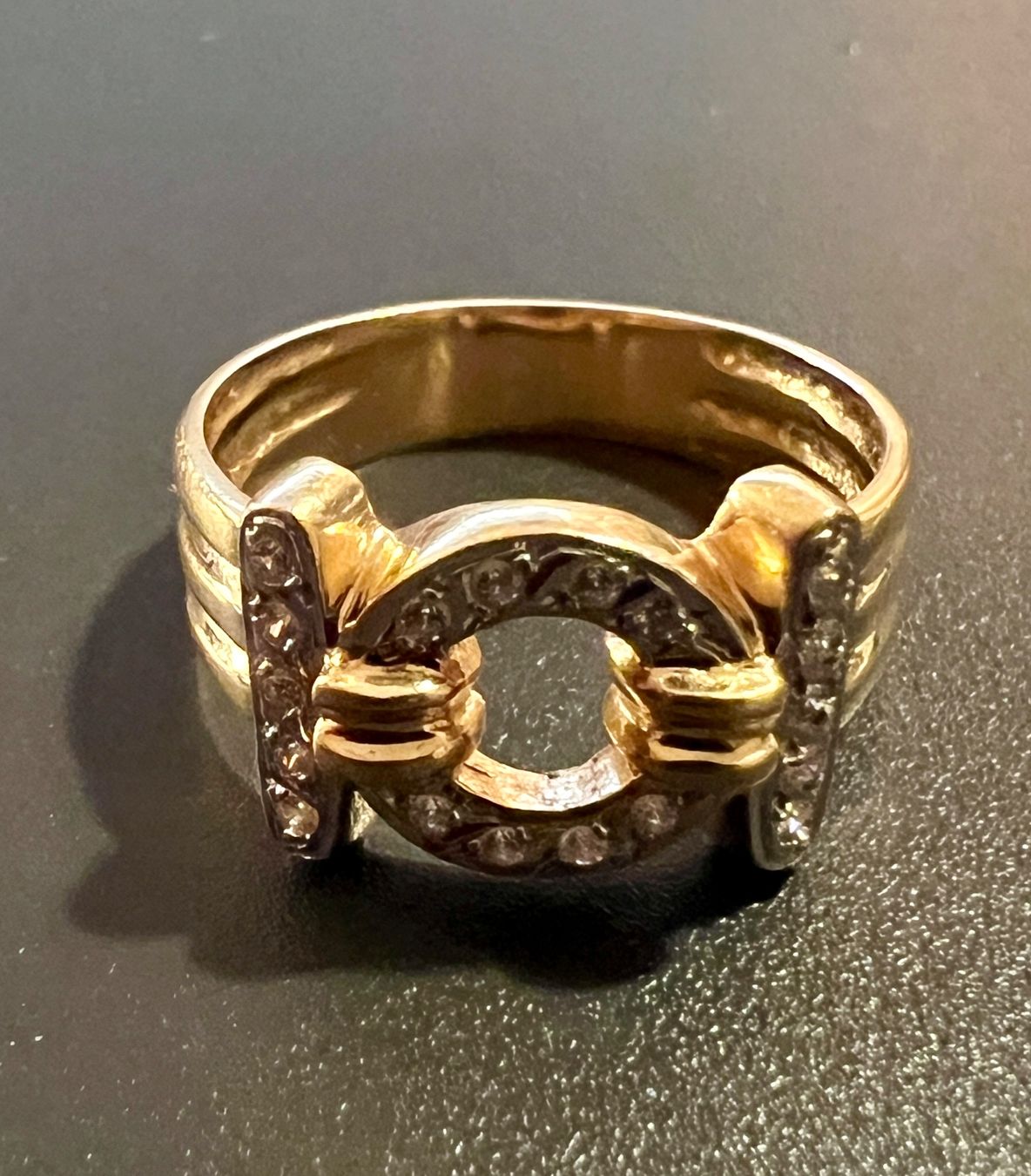 Anelli: Gold-Ring 18 K mit weissen Saphiren – Usato da Chur venduto da Penting1935 4