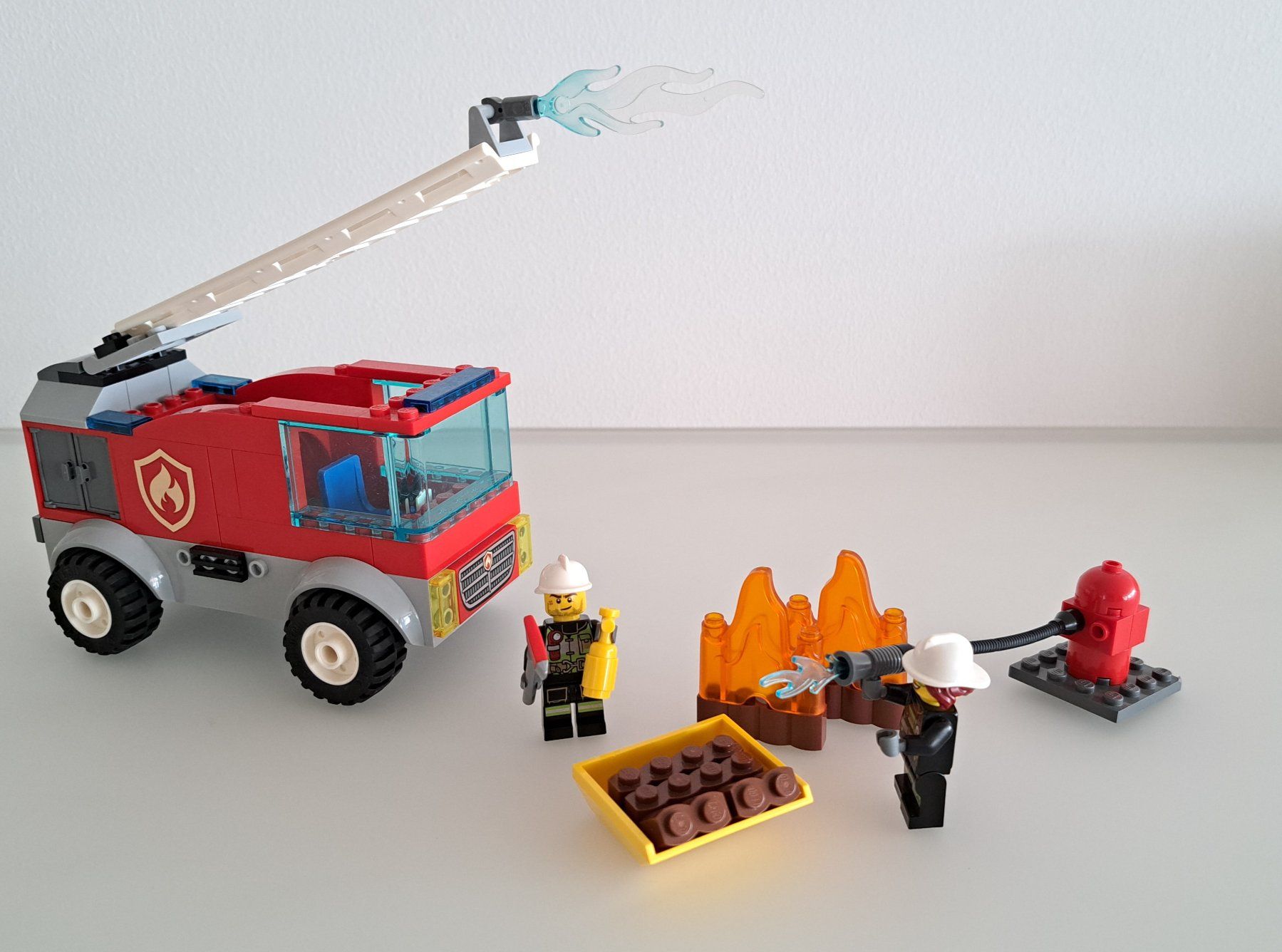 Lego Jouets: Lego City 60280  Feuerwehrauto – D'occasion à Langendorf par thesi246