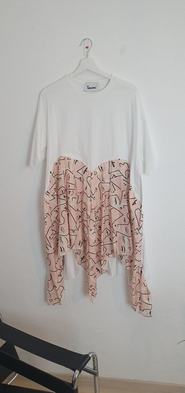 T-Shirts: T-Shirt Kleid mit Print XL – Gebraucht aus Dättwil AG von son_x2fq 3