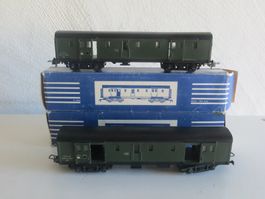 Hornby-Acho H0: Set mit 2 SNCF-Gepäckwagen 7310/11, mit OVP