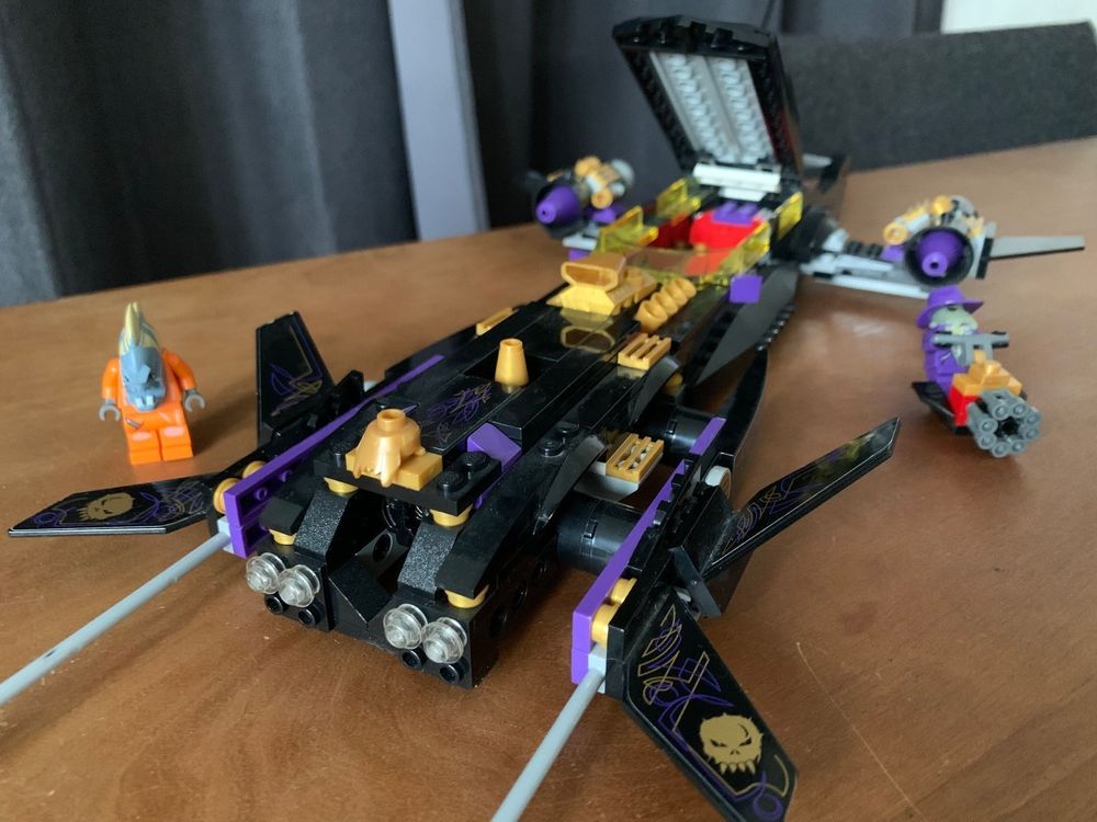 Lego space best sale police lunar limo