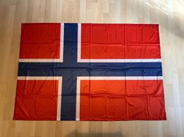 Norwegen Flagge (146×100 cm) mit Hohlsaum oben und unten