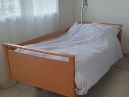 Lit Médicalisé